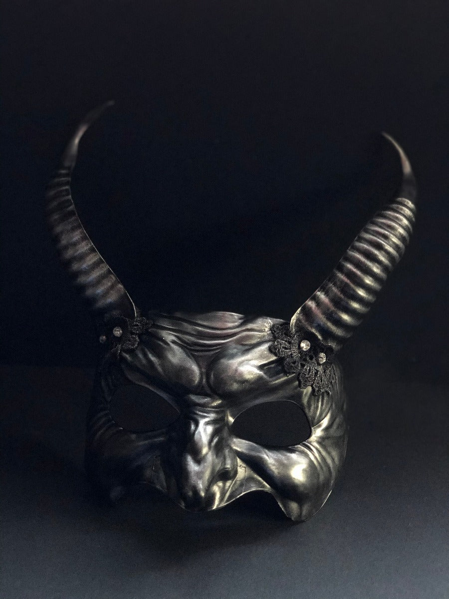 Máscara de Diablo con Cuernos Largos, foto 4 de 7