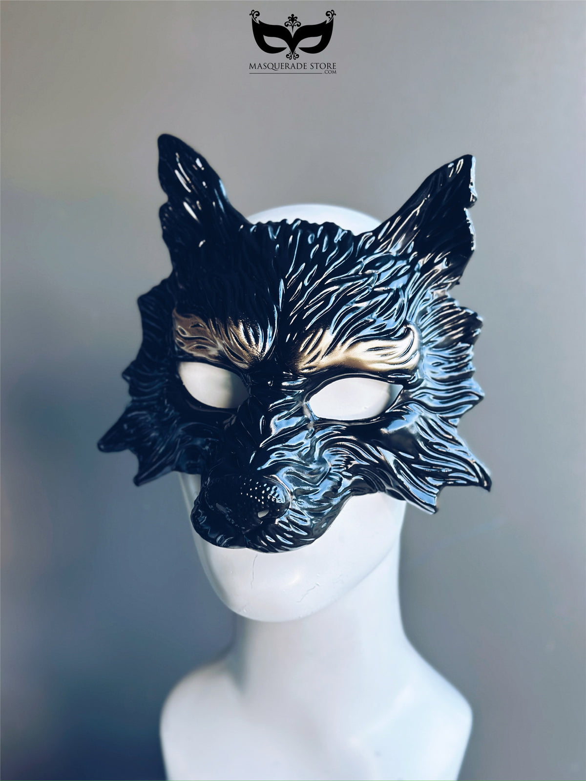 Máscara de Hombre Lobo Negro y Dorado, foto 2 de 4