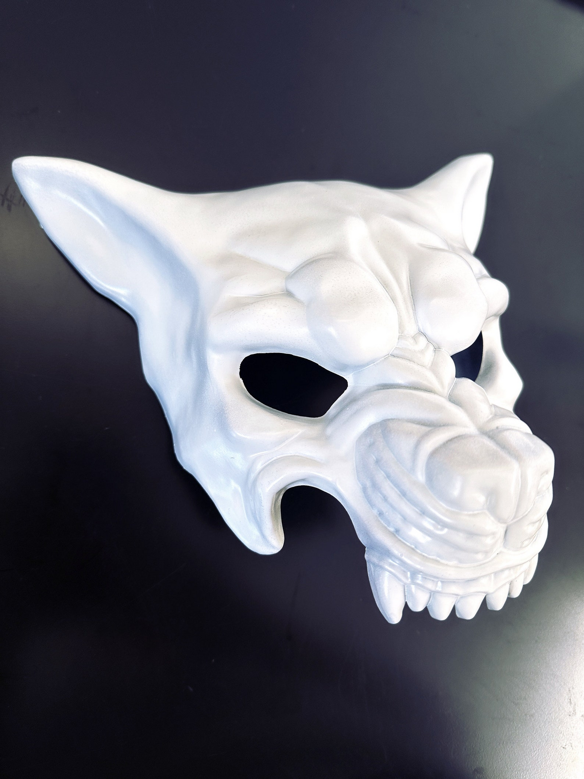 Máscara de Lobo Aullido Fantasma, foto 2 de 3