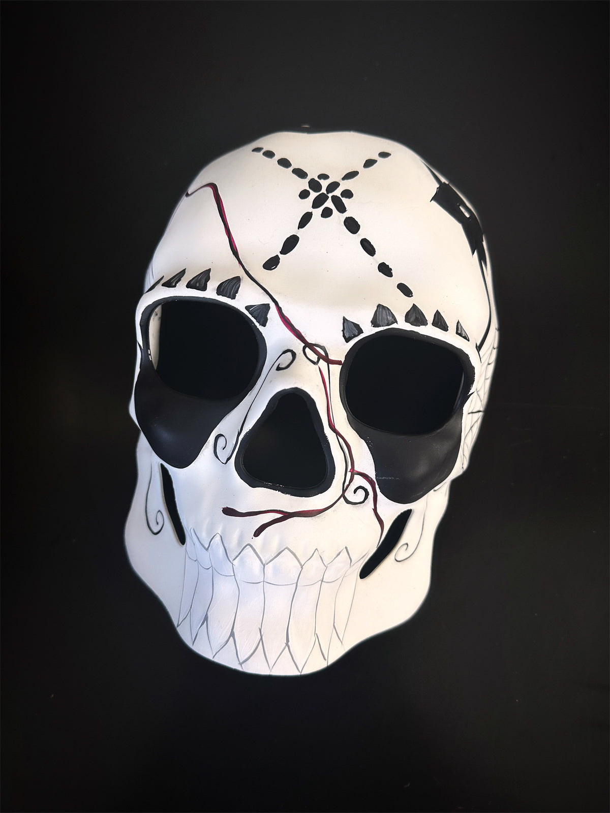 Máscara de Calavera Blanca y Negra, foto 2 de 3