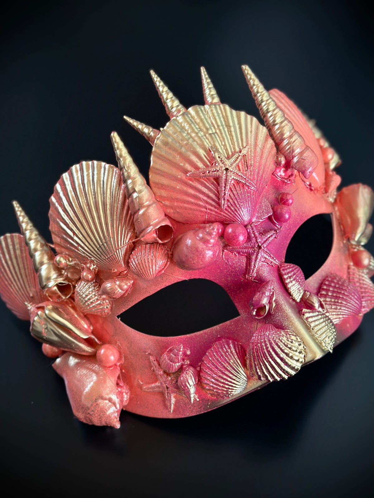 Máscaras Rey y Reina del Océano Rosa Dorado, foto 2 de 5