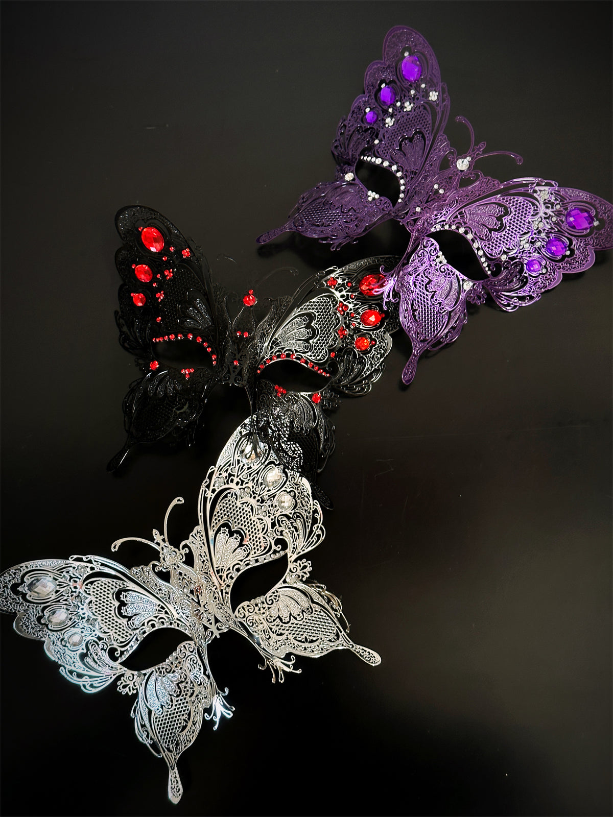Máscara Metálica de Mariposa, foto 1 de 4