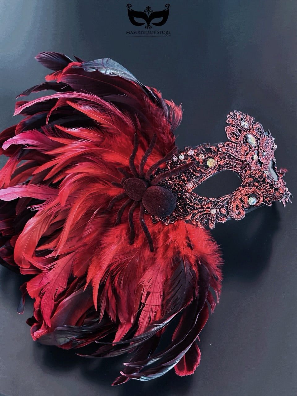 Máscara de Plumas Viuda Negra, foto 3 de 5
